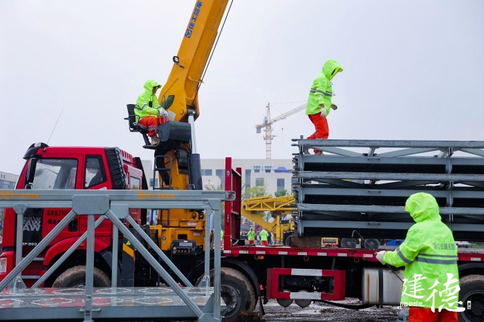 20分鐘一座應(yīng)急橋！徐工參與2024年省級公路與運輸突發(fā)事件應(yīng)急演練