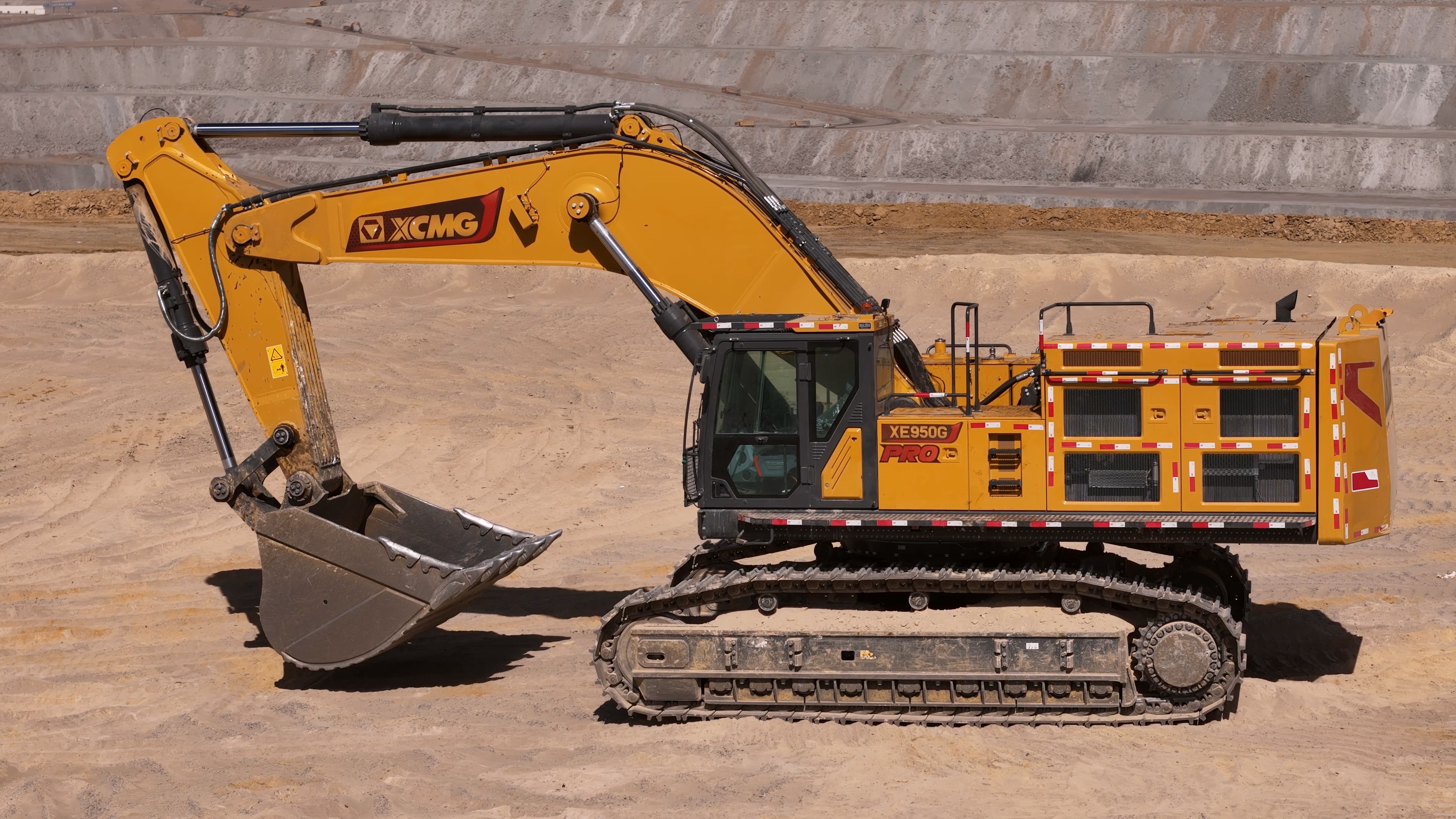 “油”我掌控， “省”者為王！徐工XE950G Pro礦用挖掘機品質(zhì)之選