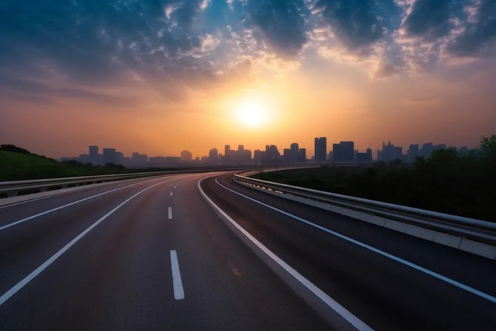 又是2臺！叒是首都！徐工兩米銑刨機現(xiàn)身京哈高速