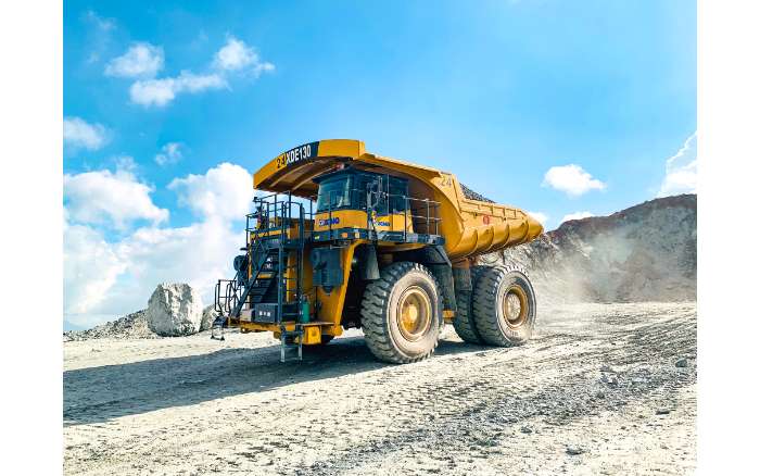 高端突破，裝備美好丨徐工XDE130雙橋剛性礦車持續(xù)批量發(fā)車澳洲