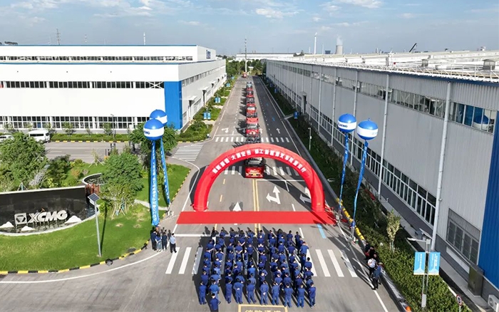 發(fā)車(chē)！100+徐工新能源電動(dòng)叉車(chē)盛大交付