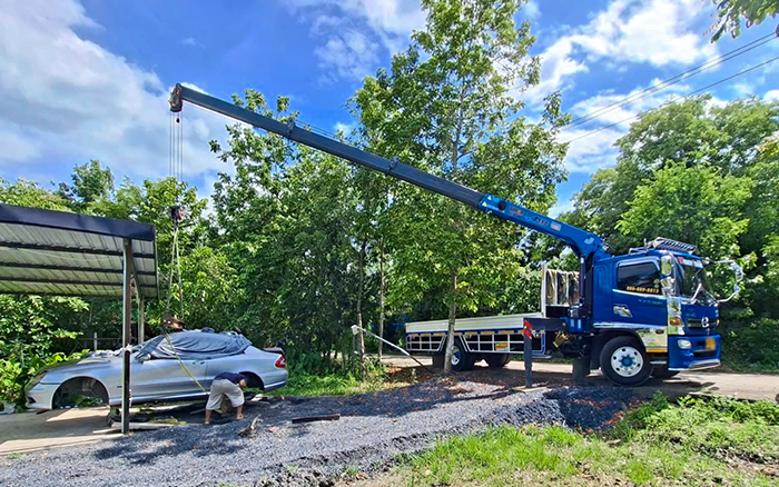 東南亞基建 “頂流”，徐工隨車吊高效穩(wěn)定安全圈粉無數(shù)