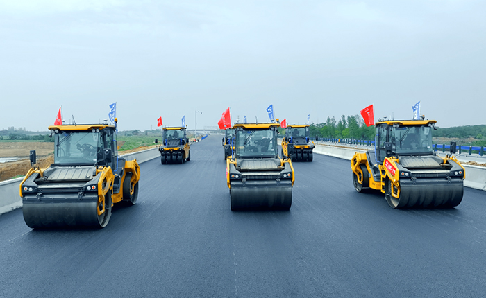 坐標：湖北高速！場景：無人駕駛！