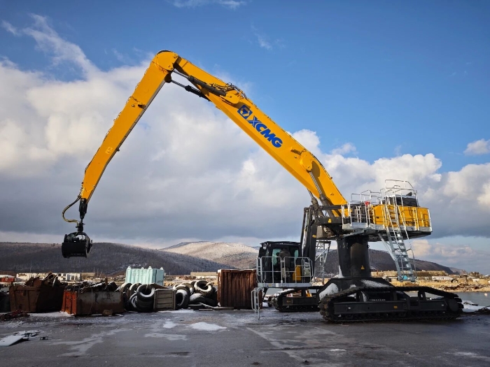 【工程特種兵】港口建設(shè)新寵兒！徐工XE850M抓料機(jī)上新！