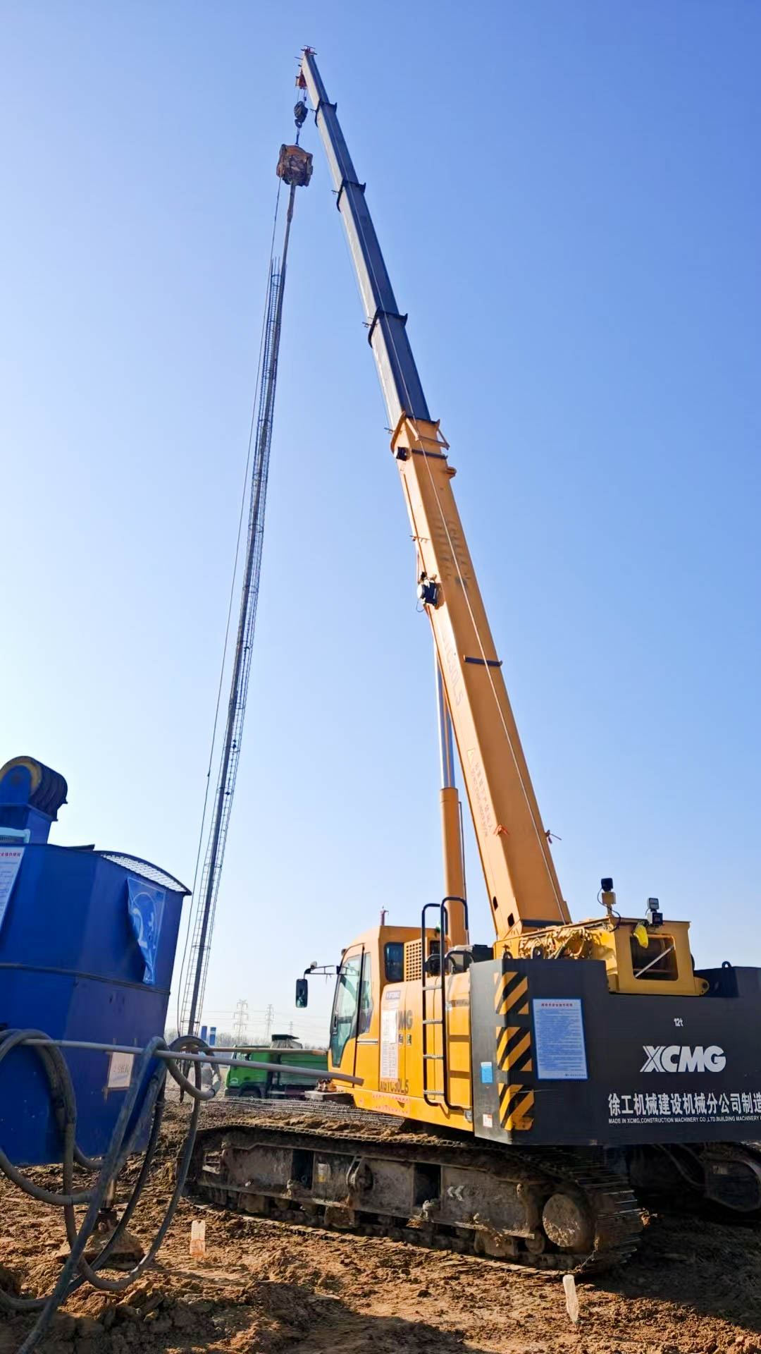 聽說工地來了個(gè)“巨能扛”？這波操作穩(wěn)了！XGTC30L5吊裝鋼筋籠現(xiàn)場(chǎng)紀(jì)實(shí)