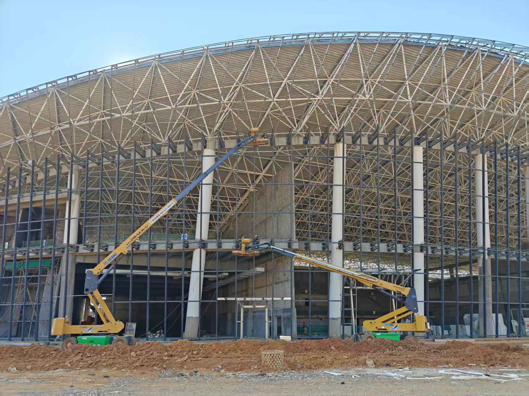 乒乓公園建設(shè)提速！XGS28ACK-Li助力打造廣西靖西運(yùn)動(dòng)新地標(biāo)